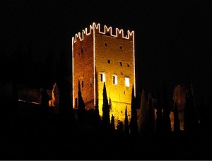 Il Castello di Arco illuminato per Natale
